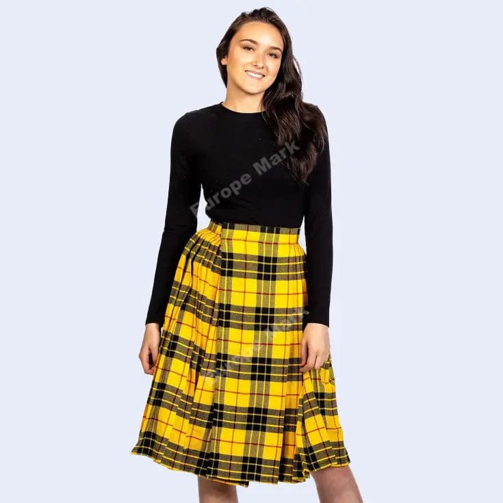 Sunny Plaid Pleated Midi Skirt in Vibrant Yellow